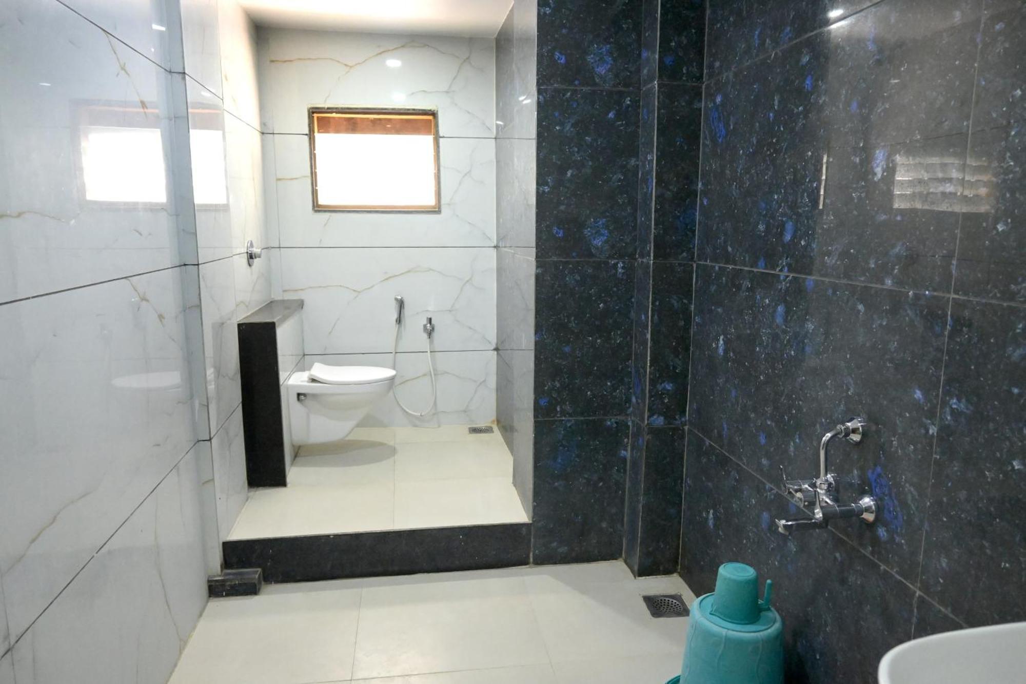 Hotel Roshan Palace Ambaji Bagian luar foto